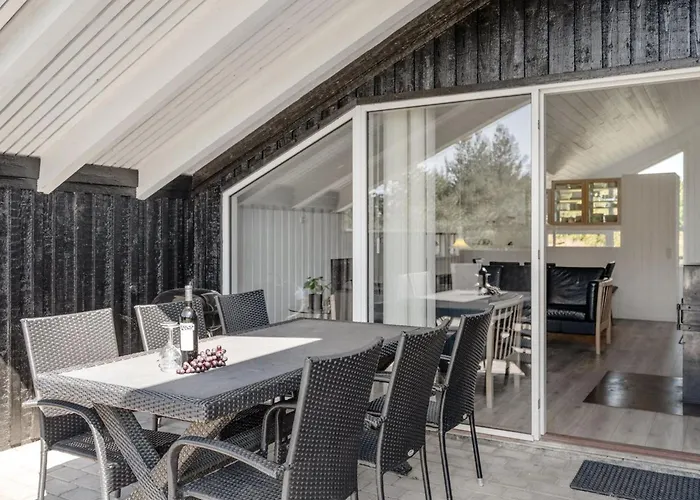 Thera - 2-8km From The Sea By Interhome